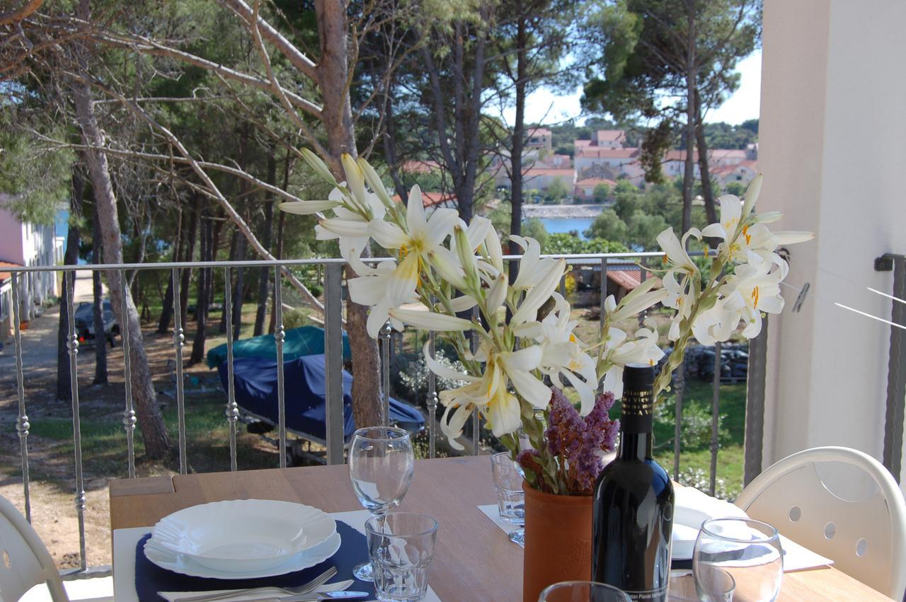 Gorgonia Suites In Verunić Oda fotoğraf