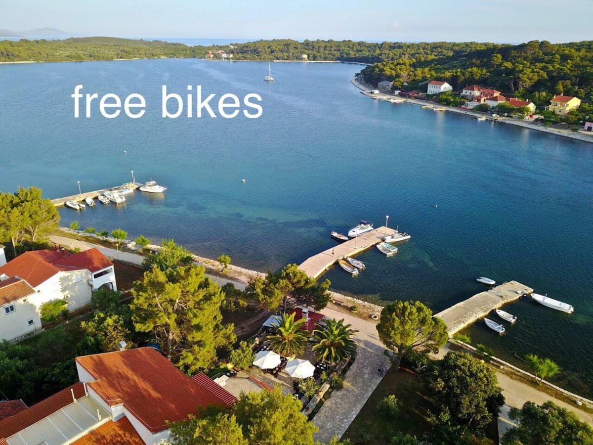 Gorgonia Suites In Verunić Dış mekan fotoğraf